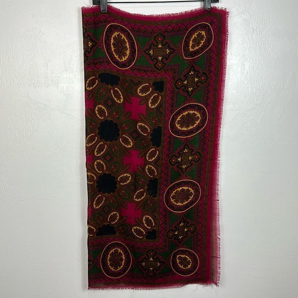 Oscar De La Renta Wool Fringed Hem Printed Scarf In Burgundy